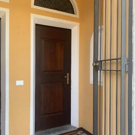 La Maison Des Lions Vacanze Appartement *