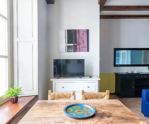 La Maison Des Lions Vacanze Accesso Diretto Localita 카노비오